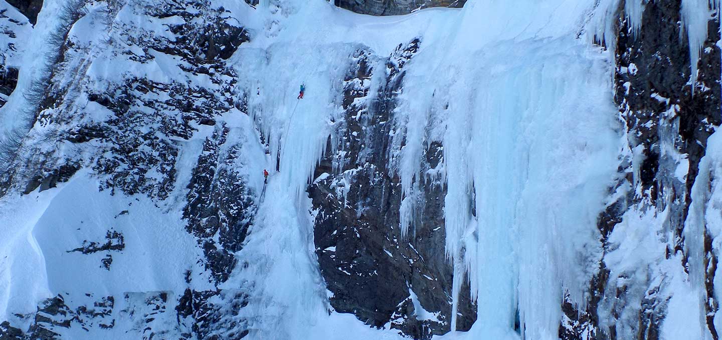 multi-pitch - ice climbing level 3